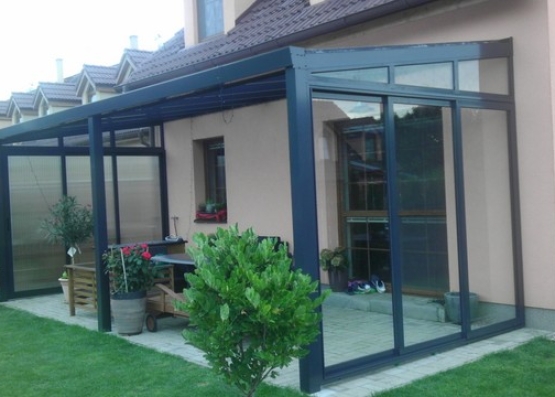 Vánoční svátky můžete strávit v útulné zimní zahradě